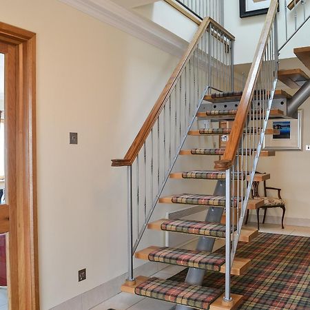 Waterside Villa Tighnabruaich Bagian luar foto