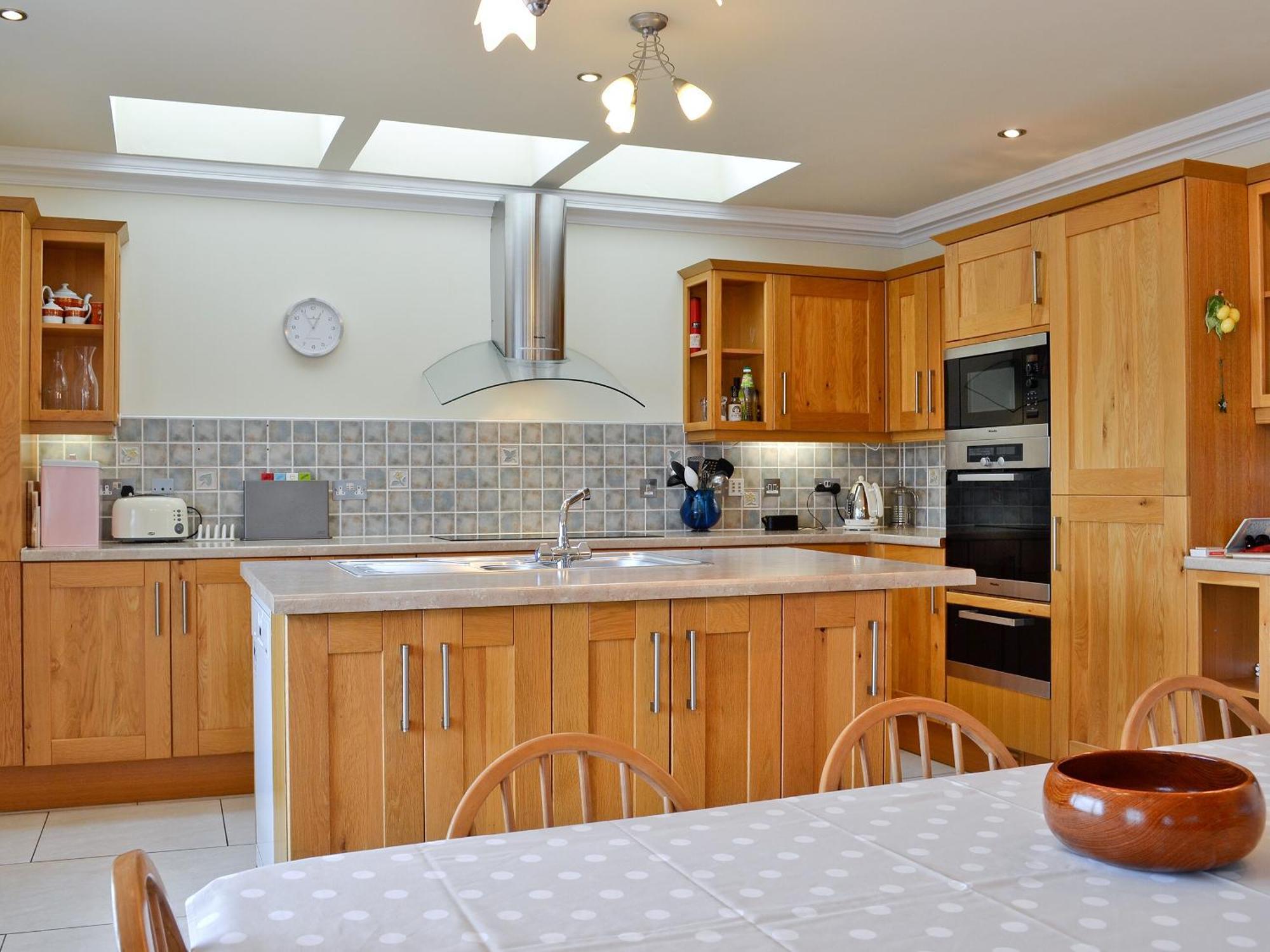 Waterside Villa Tighnabruaich Bagian luar foto