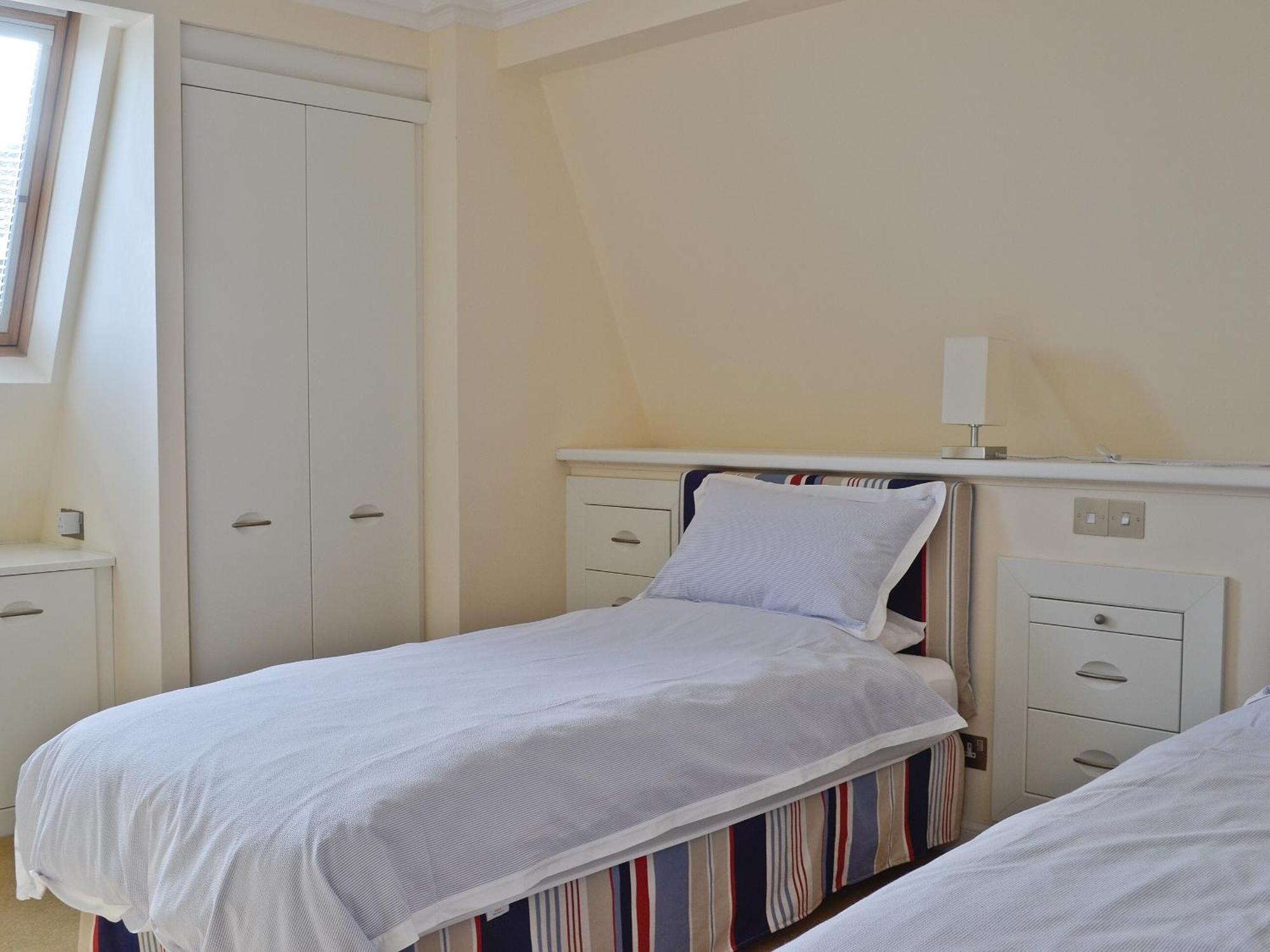 Waterside Villa Tighnabruaich Bagian luar foto