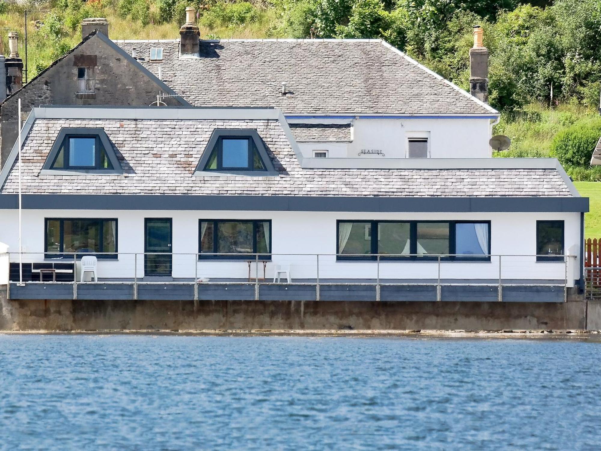 Waterside Villa Tighnabruaich Bagian luar foto